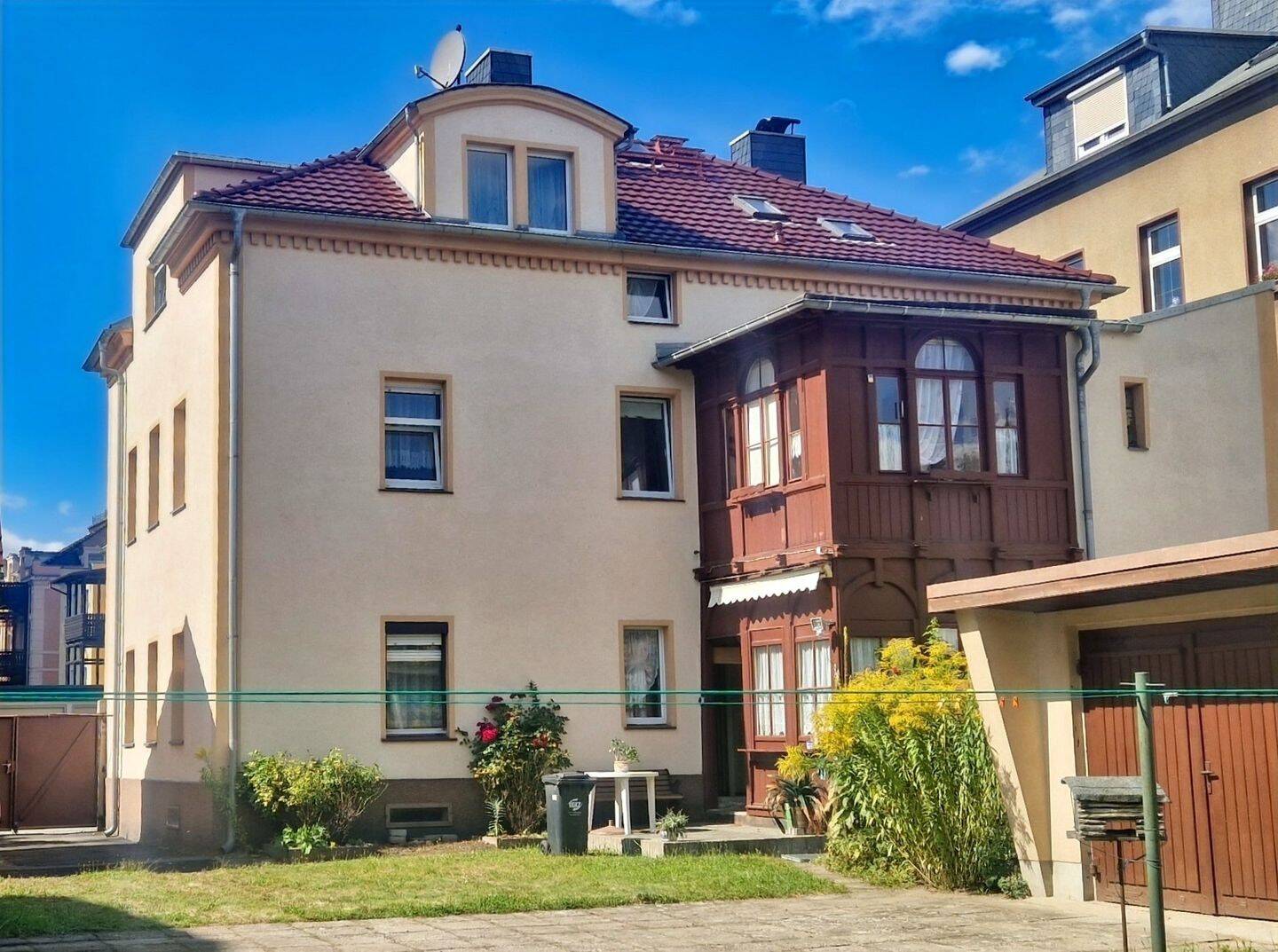 Großzügig wohnen mit parkähnlichem Garten, 2763 Zittau