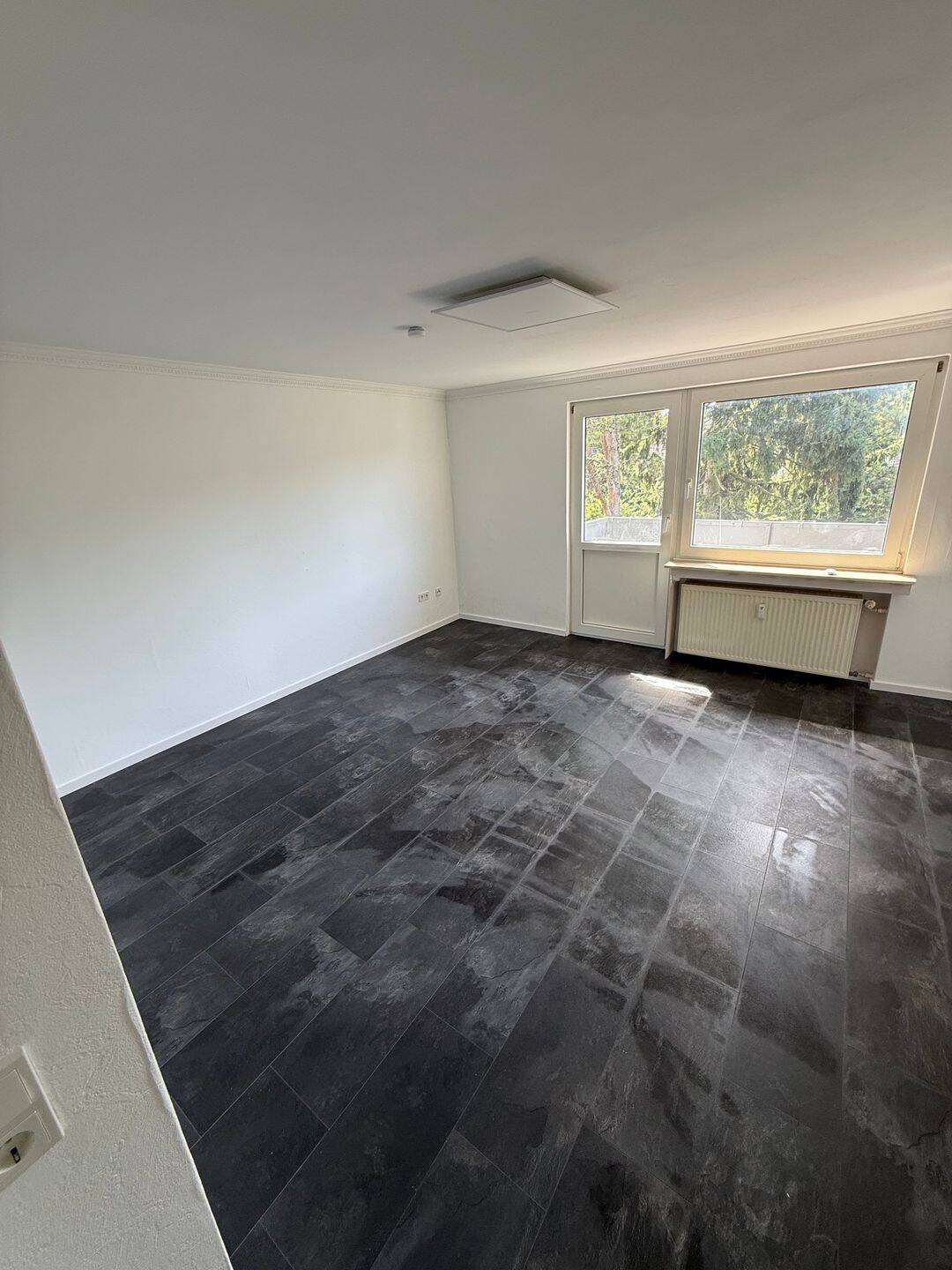 Frisch renovierte 3-Zimmer-Wohnung mit Balkon und Einbauküche in ruhiger Lage, 47198 Duisburg (Alt-Homberg Hochheide)
