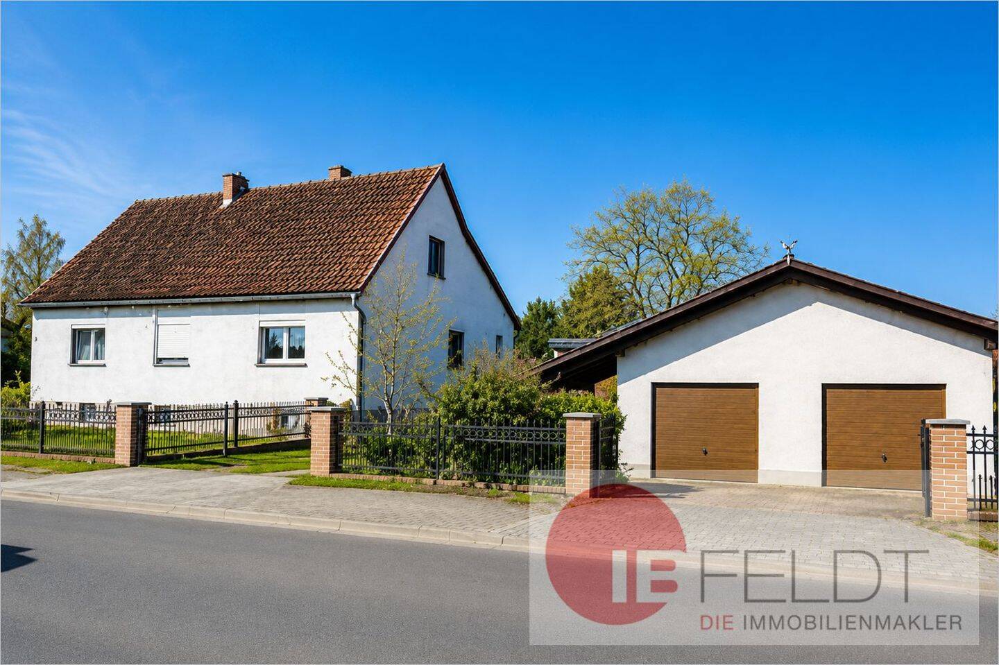Großzügiges Einfamilienhaus mit Werkstatt, Doppelgarage und 1.402 m² Grundstück in Straupitz, 15913 Straupitz (Spreewald)