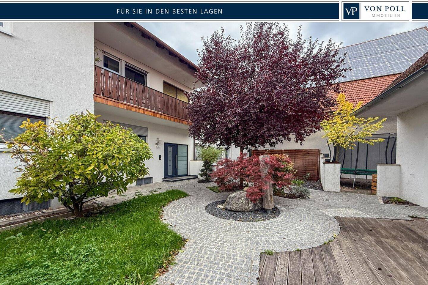Über 7 Prozent Rendite im Mehrfamilienhaus mit PV-Anlage, Garagen und weiteren Nutzflächen, 86759 Wechingen