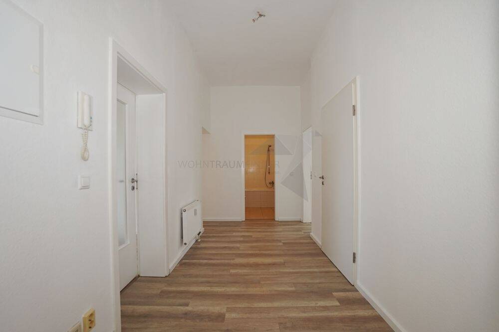 Traumhafte 4-Raum-Wohnung mit 2 Balkonen und Gäste-WC, 8056 Zwickau