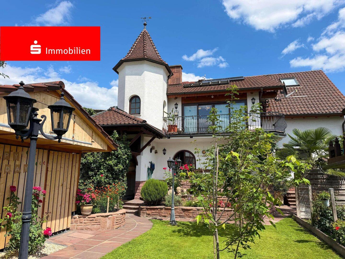 Charmantes Einfamilienhaus mit liebevoll angelegtem Garten, Sauna , Klimaanlage und Kamin, 68642 Bürstadt