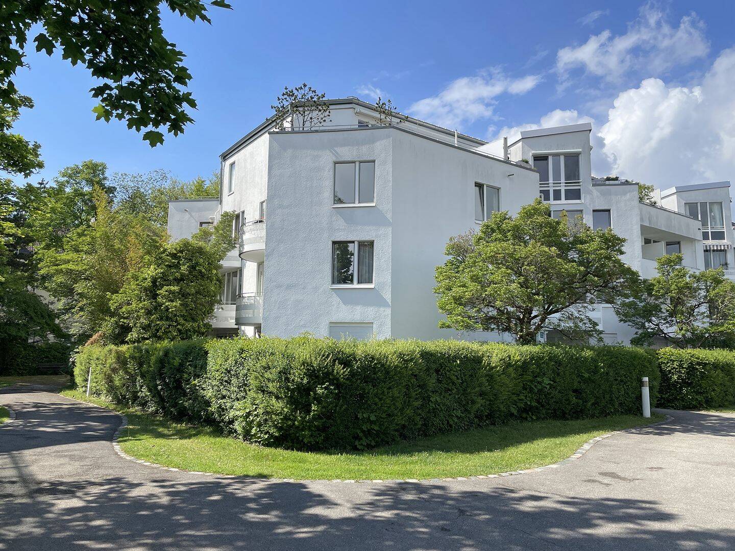 Helle 3-Zi.-Whg. in ruhiger, gepflegter Anlage in BogenhausenHelle 3-Zi.-Whg. in ruhiger, gepflegter Anlage in Bogenhausen, 81927 München (Bogenhausen)