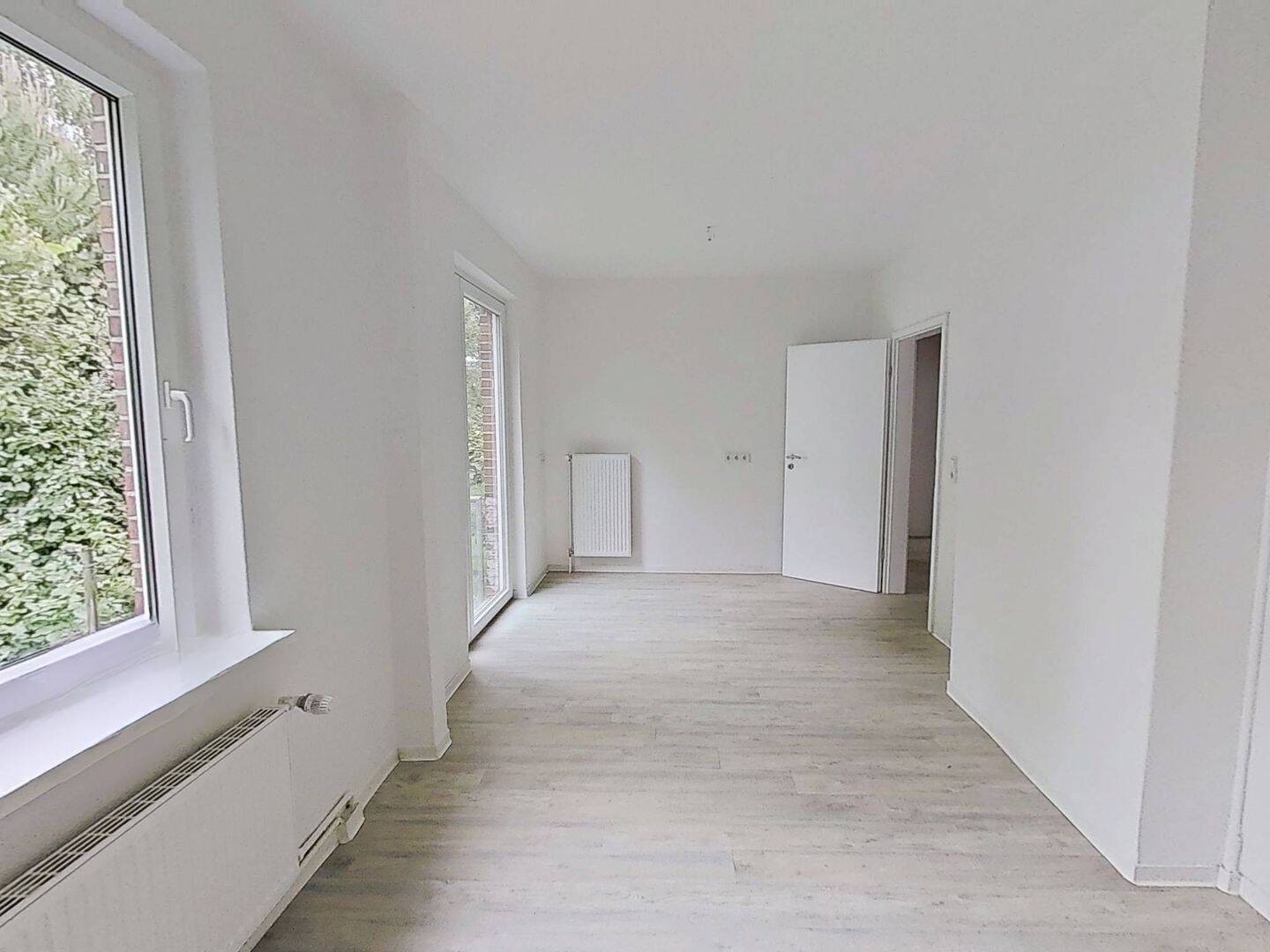 Das perfekte Familiendomizil: Großzügiges 6-Zimmer-Raumwunder (106 m²) mit Gartenzugang, 26954 Nordenham