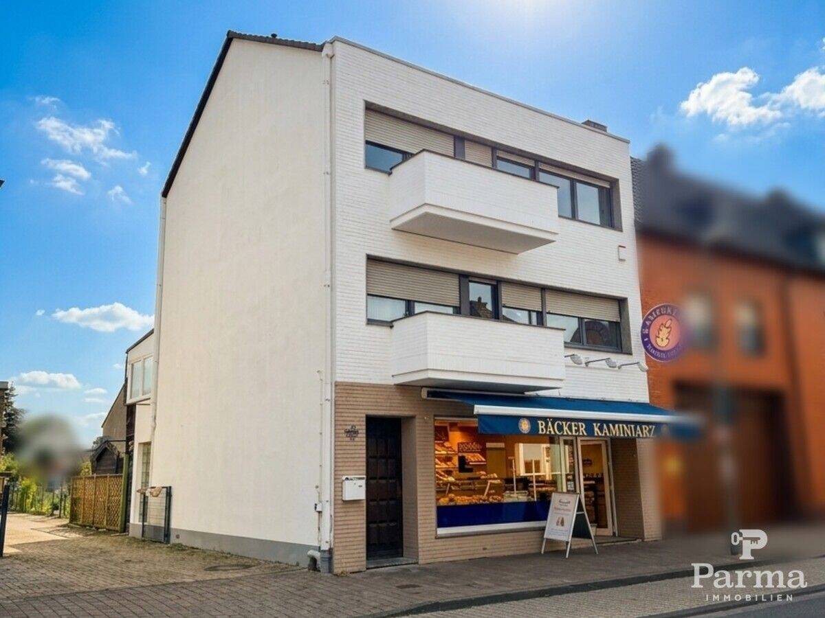 Wohnen und Mieteinnahmen kombinieren – großzügiges Wohnhaus mit vermieteter Gewerbeeinheit in Kreuzau, 52372 Kreuzau