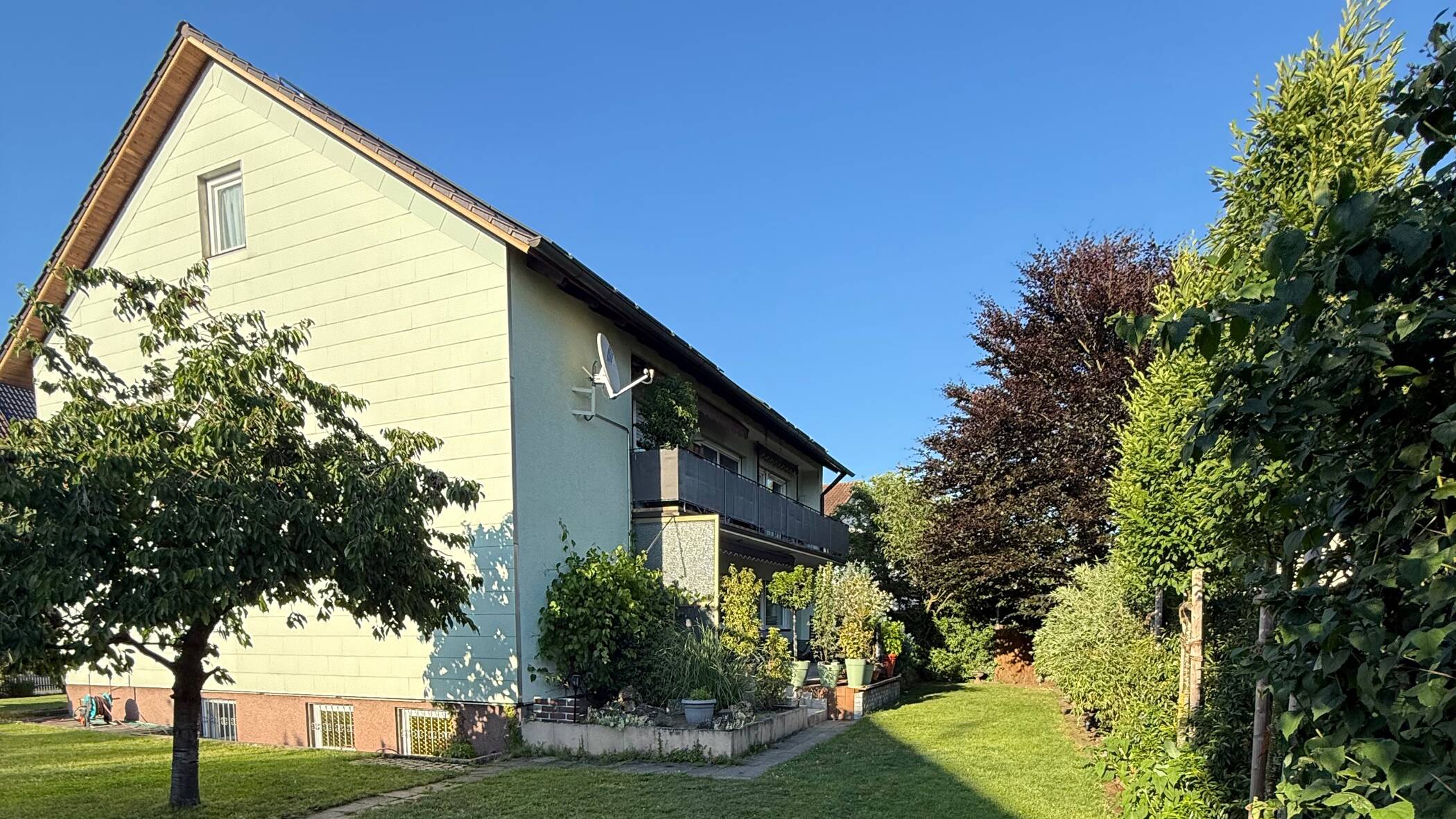 Freistehendes Zweifamilienhaus in Fürth – Bislohe, 90765 Fürth