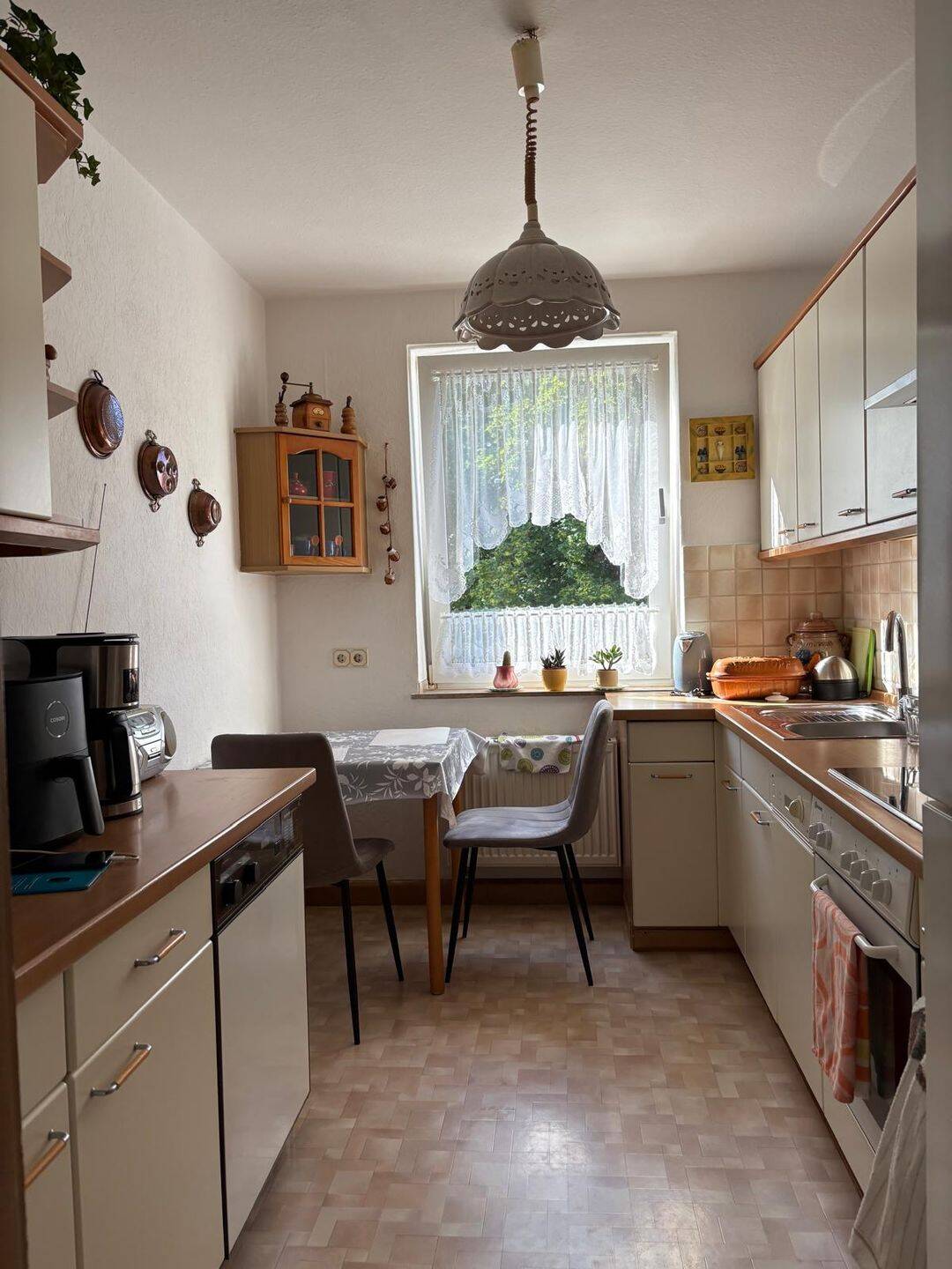 Vermietete 3-Zimmer-Wohnung mit Balkon und Garage in Bonn-Endenich, 53121 Bonn (Dransdorf Endenich Zentrum)