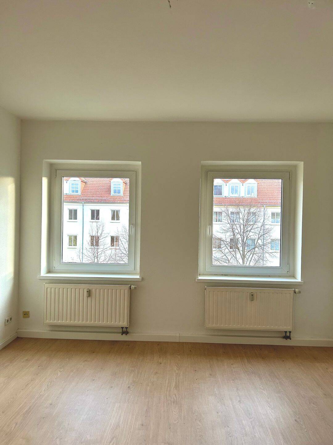 Sonniger Balkon inklusive – Attraktive 3-Raum-Wohnung sucht neue Mieter, 7545 Gera (Bieblach Innenstadt Ostviertel Pforten Untermhaus)