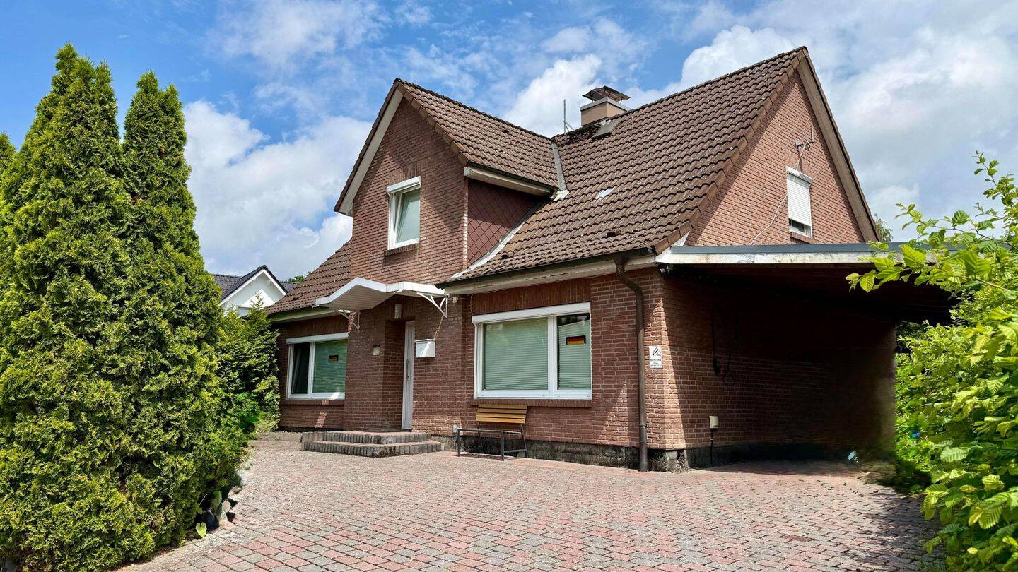 Einfamilienhaus mit 5 Zimmern in ruhiger Lage von Schwarzenbek, 21493 Schwarzenbek