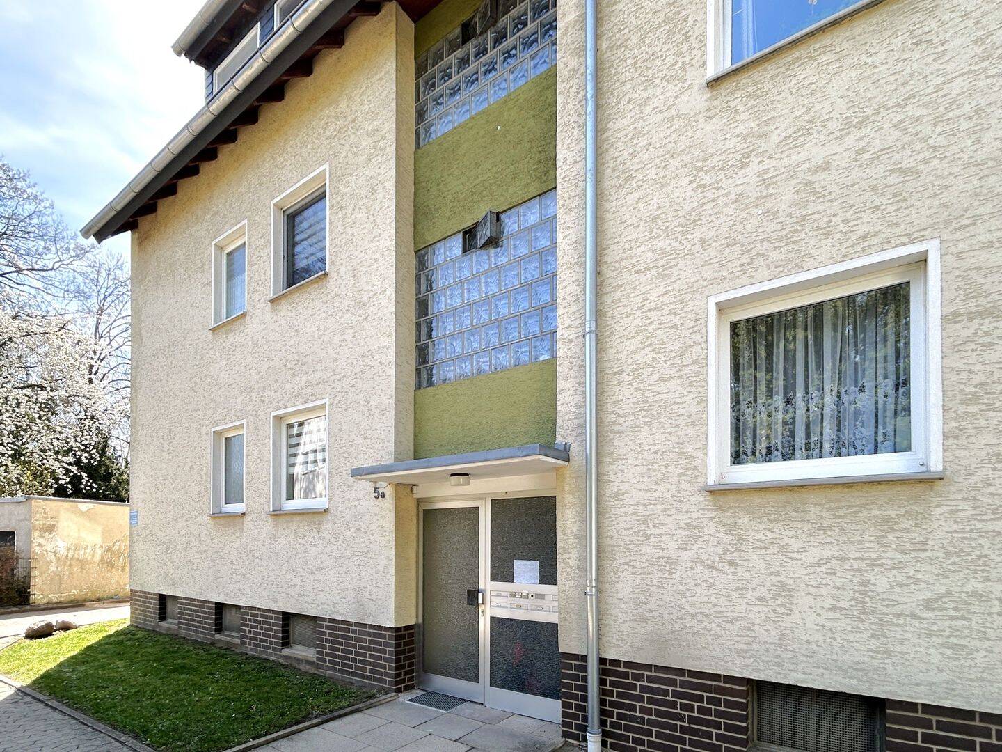 Teilsaniert! 3 Zimmerwohnung mit Balkon in Sarstedt, 31157 Sarstedt