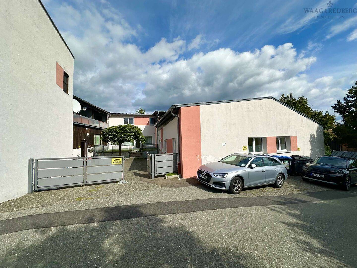 Mehrfamilienhaus mit 9 Einheiten und 12,1 Prozent Rendite, 92676 Eschenbach i.d. OPf.
