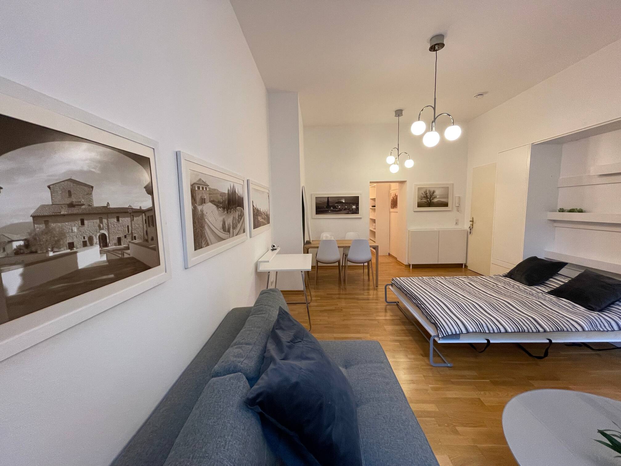 Wohnen auf Zeit: Stadt-Apartment in Trier – hell, stilvoll und in bester Citylage, 54290 Trier (Innenstadt Trier-Süd)