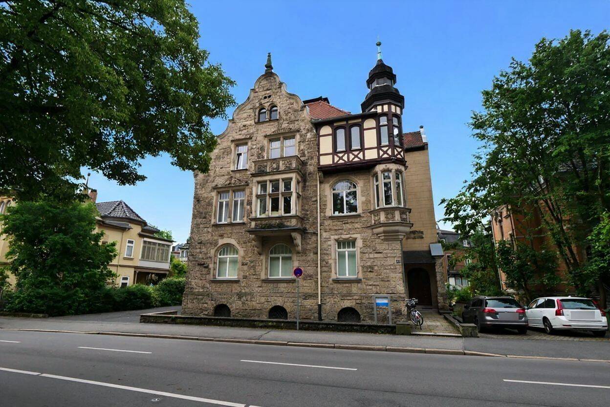 Außergewöhnliches Apartment in Jugendstilvilla Nähe Bahnhof, 96450 Coburg