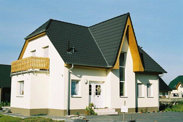 Willkommen Zuhause: Charmantes Einfamilienhaus mit großzügigem Gartenanteil in Erlabrunn, 97250 Erlabrunn