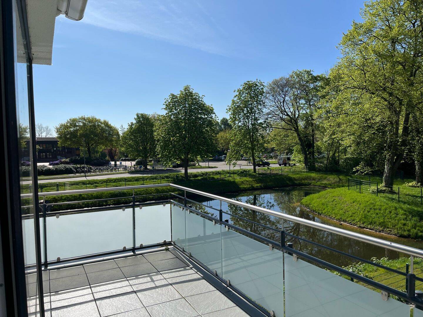 Hochwertige 2-Zimmer Wohnung mit Balkon in bester Lage!, 26655 Westerstede