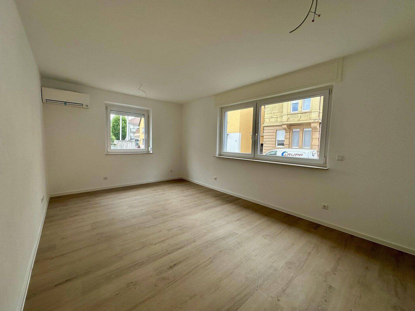 Modernes Wohnen nach Sanierung – 2-Zimmer-Wohnung mit neuer Einbauküche, 74072 Heilbronn (Heilbronn)
