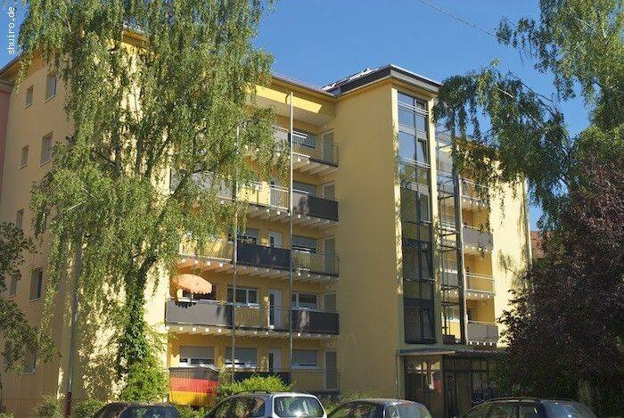 3 Zimmerwohnung mit Balkon und Aufzug in Fürther Südstadt, 90763 Fürth (Südstadt Weikershof)