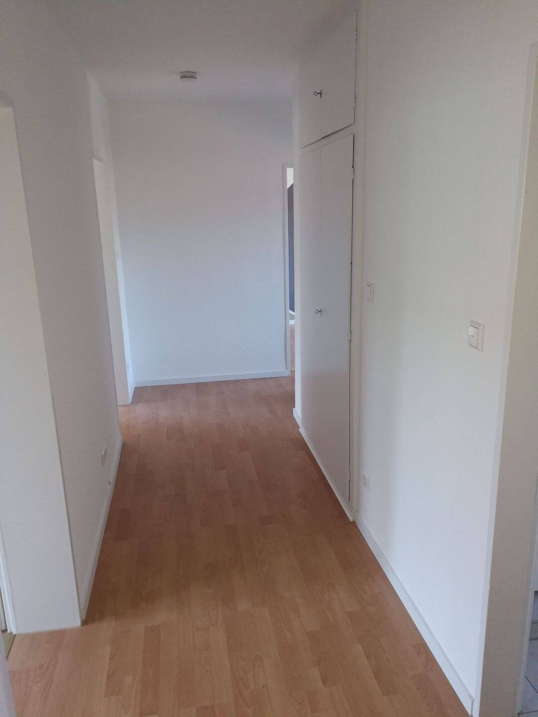 3-Zimmer-Wohnung, Diele, Küche, Bad, WC im 2. OG, 33330 Gütersloh