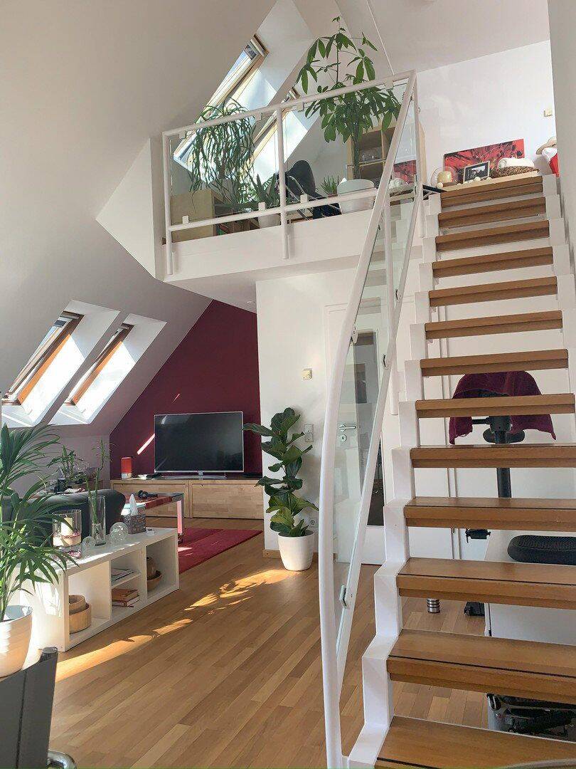 Preisangebot! Bezugsfreie, helle DG Maisonette mit großer Dachterrasse, 14482 Potsdam (Babelsberg Nord Babelsberg Süd Klein Glienicke)