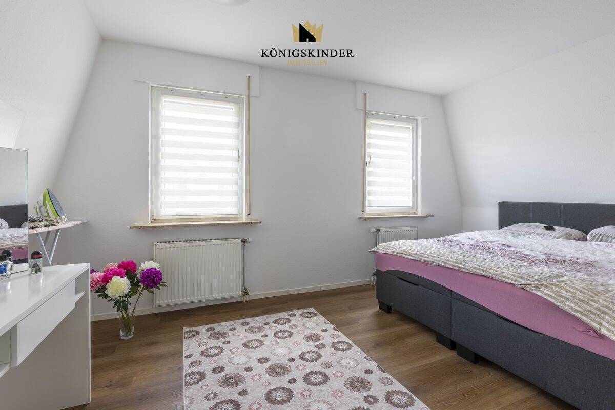 Helle und modernisierte 3-Zimmer-Wohnung zentral in Ebersbach, 73061 Ebersbach an der Fils