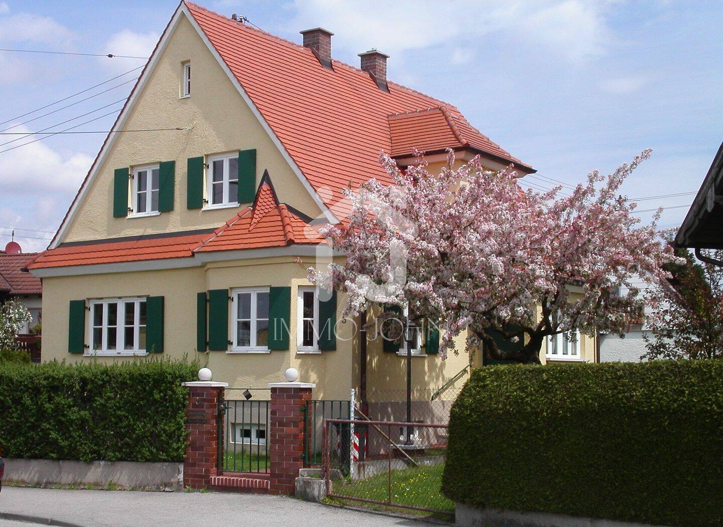 Charmantes Einfamilienhaus – Top Lage und mit Auszeichnung restauriert, 86420 Diedorf