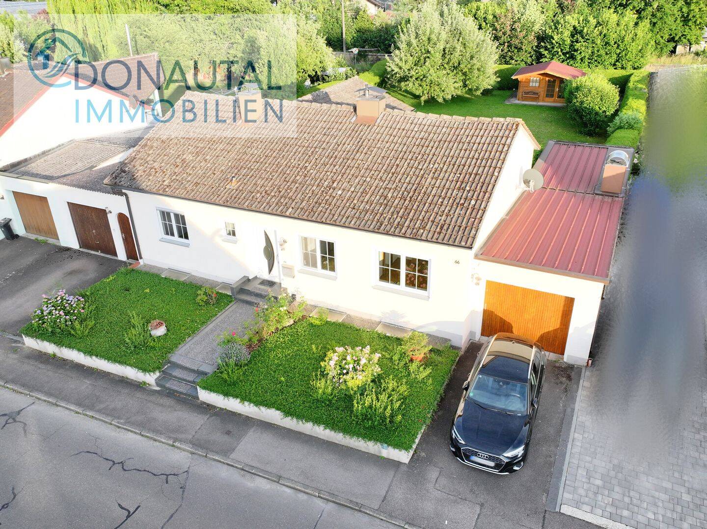 Schönes Einfamilienhaus mit großem Garten in Dillingen/Schretzheim, 89407 Dillingen a.d. Donau