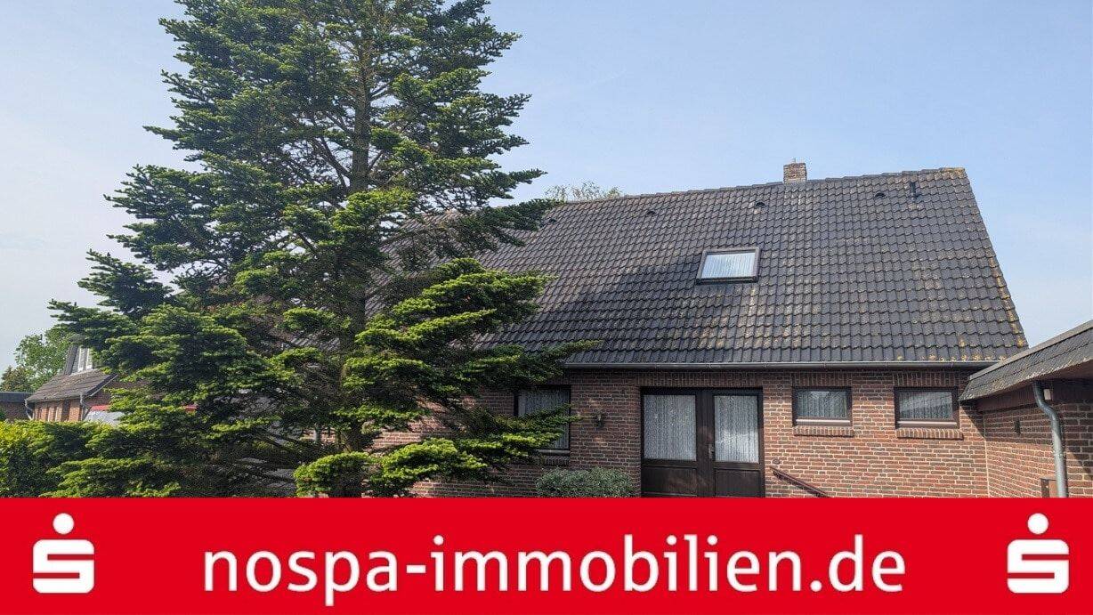 Voll unterkellertes Einfamilienhaus mit separater Einliegerwohnung im Dachgeschoss, 24395 Niesgrau