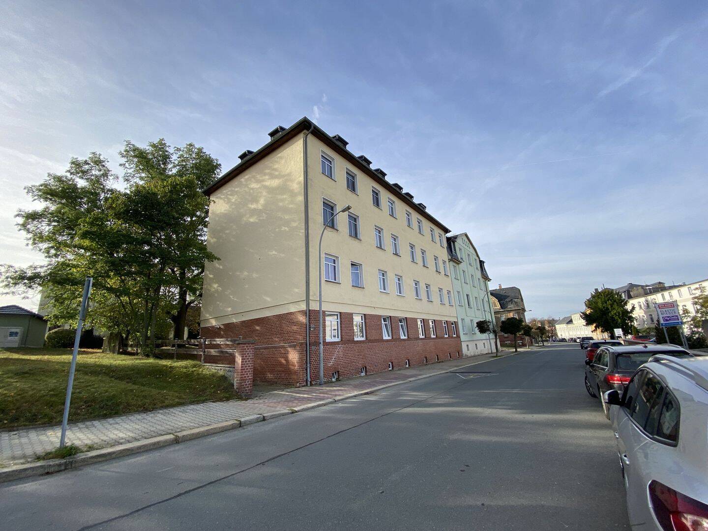 Lichtdurchflutete 3-Zimmer-Wohnung mit Balkon in Zeulenroda, 7937 Zeulenroda-Triebes