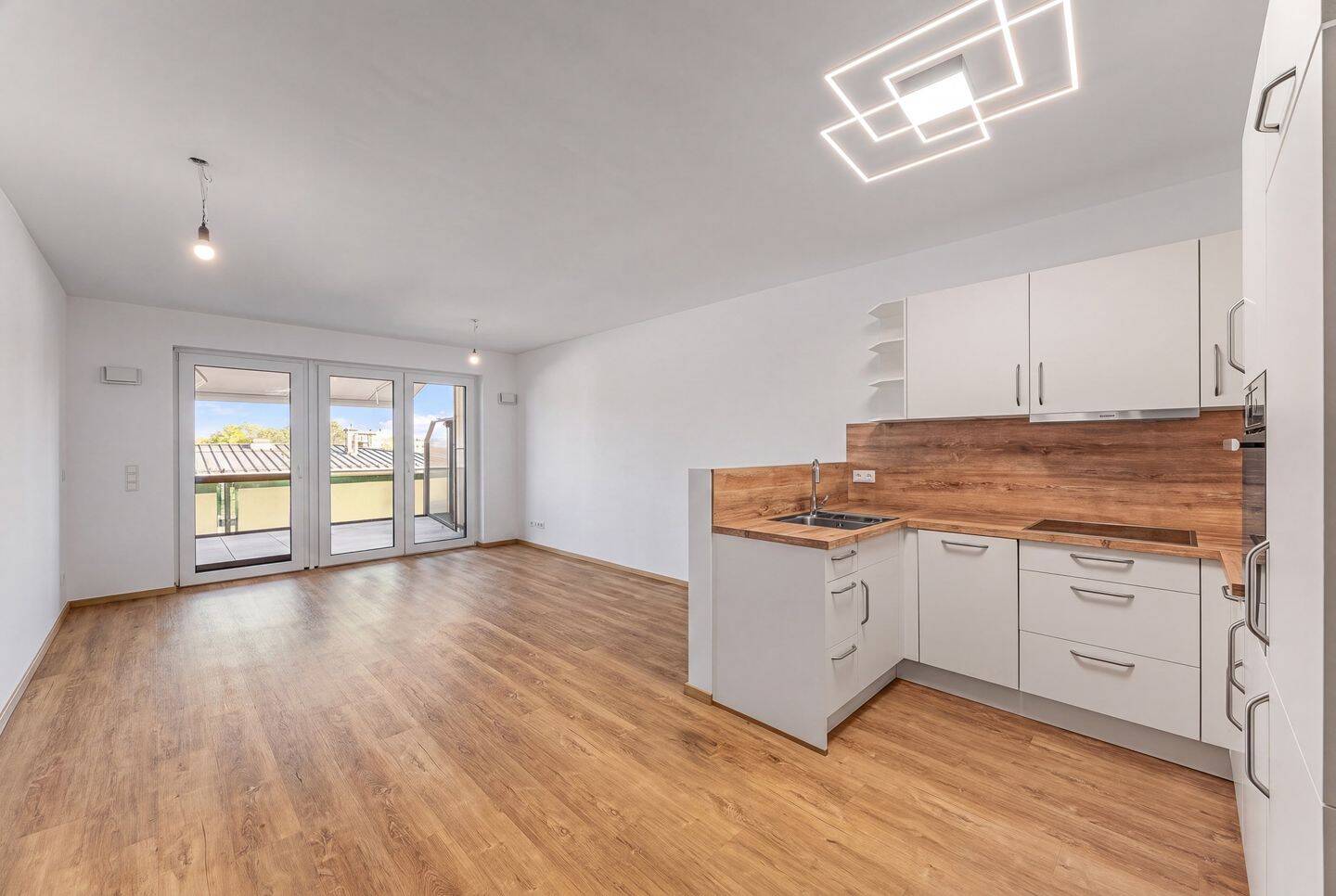 Modernes KfW-55-Apartment mit großzügiger Terrasse und hochwertiger Ausstattung – sofort bezugsfrei, 84513 Töging a. Inn