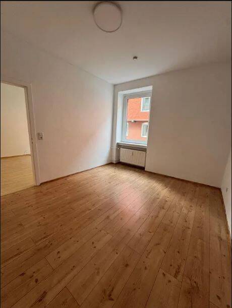 2 Zimmer KDB in Volksgartennähe, 50677 Köln (Innenstadt-Süd Altstadt-Süd Neustadt-Süd)