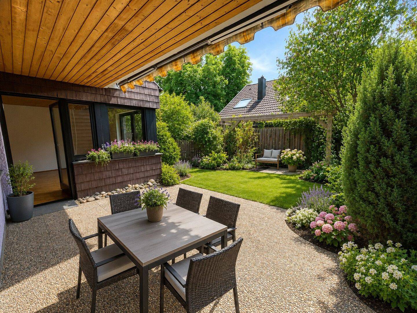 BB: zentrumsnahe 3,5 ZW im EG mit großer Gartenterrasse, 71032 Böblingen