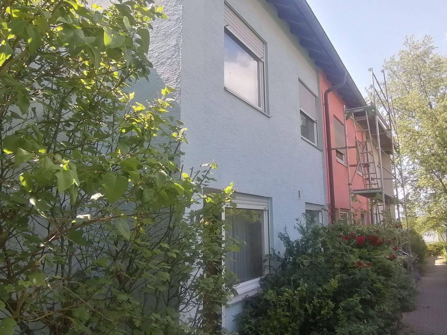 Ruhige und gute Wohnlage,Haus mit Garage. Frankfurt-Berkersheim !, 60435 Frankfurt am Main