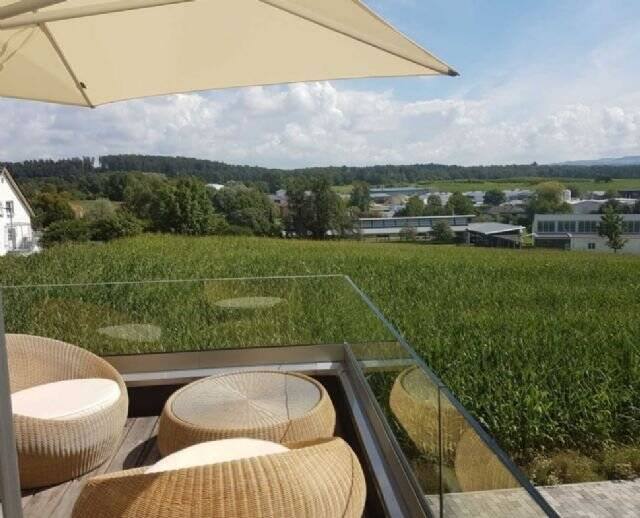 lichtdurchflutete, moderne Wohlfühloase mit großem Balkon, 88690 Uhldingen-Mühlhofen