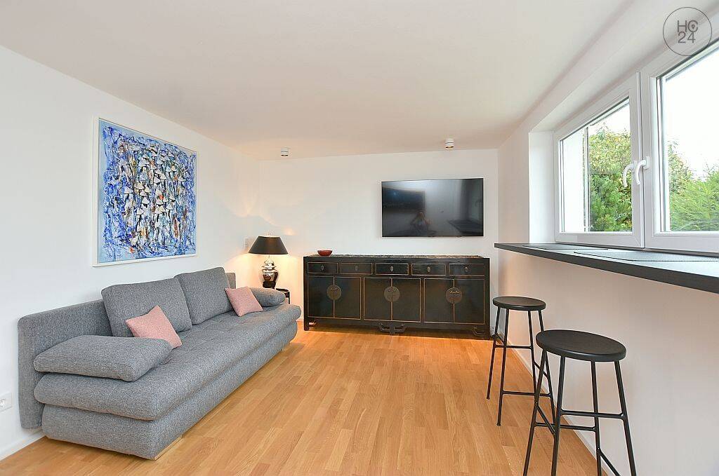Kernsanierte, neu und modern möblierte 2-Zimmer Wohnung in Stuttgart Nord, 70192 Stuttgart (Feuerbach Nord)