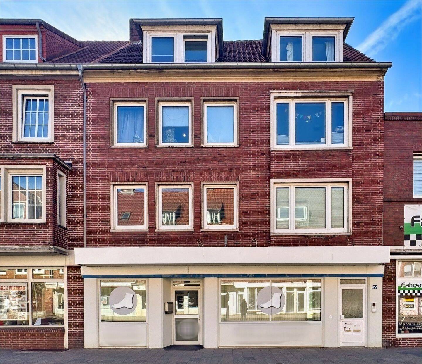 Historische Immobilie in Emder-Stadtmitte mit guter Rendite, 26721 Emden (Barenburg Conrebbersweg Früchteburg Harsweg Stadtzentrum)