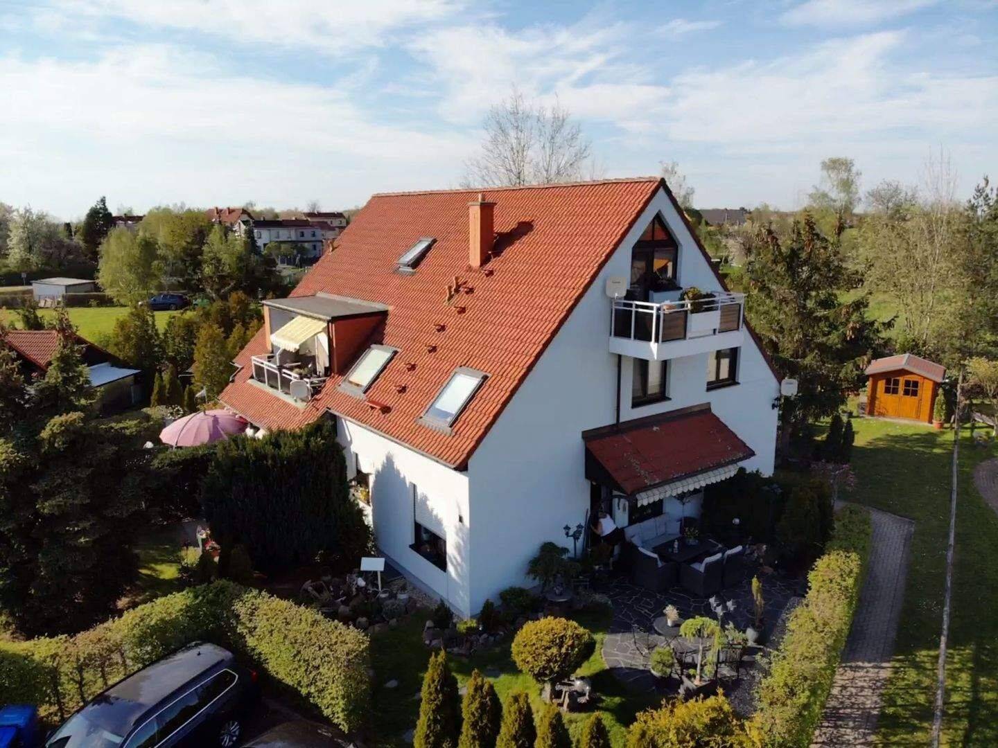 Traumhafte Dachgeschosswohnung mit zwei Balkonen in bester Lage zu verkaufen!, 9669 Frankenberg/Sa.