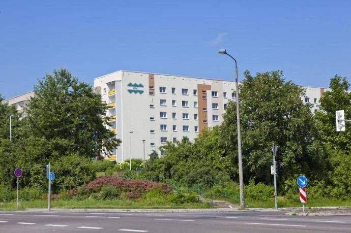 sehr schöne und renovierte, helle 2-Raum-Wohnung, 4600 Altenburg