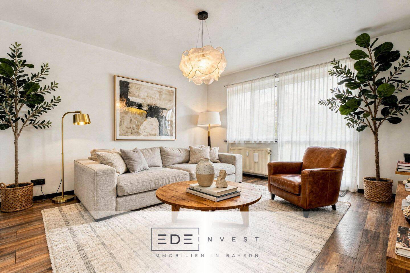 Schicke 3-Zimmer Wohnung mit riesiger Terrasse in schöner Wohnanlage, 86153 Augsburg (Innenstadt)