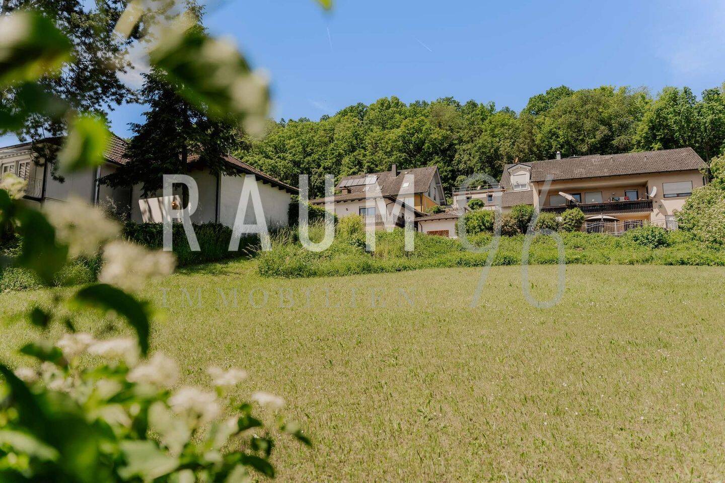 ZWISCHEN MAINAUEN UND EIERBERGEN | Baugrundstück mit Potenzial im Herzen des Obermaintals, 96231 Bad Staffelstein