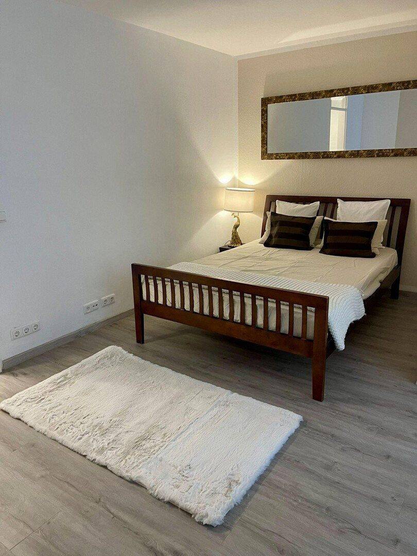 ? Modernes, voll möbliertes 1-Zimmer-Apartment in zentraler Lage – Volkerstraße 34, 80634 München (Neuhausen-Nymphenburg)