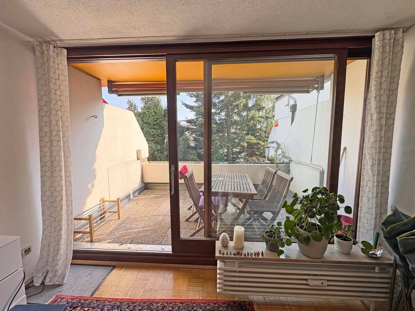 3 – Zimmer in bester Lage, 93049 Regensburg (Großprüfening-Dechbetten-Königswiesen Innenstadt Westenviertel)