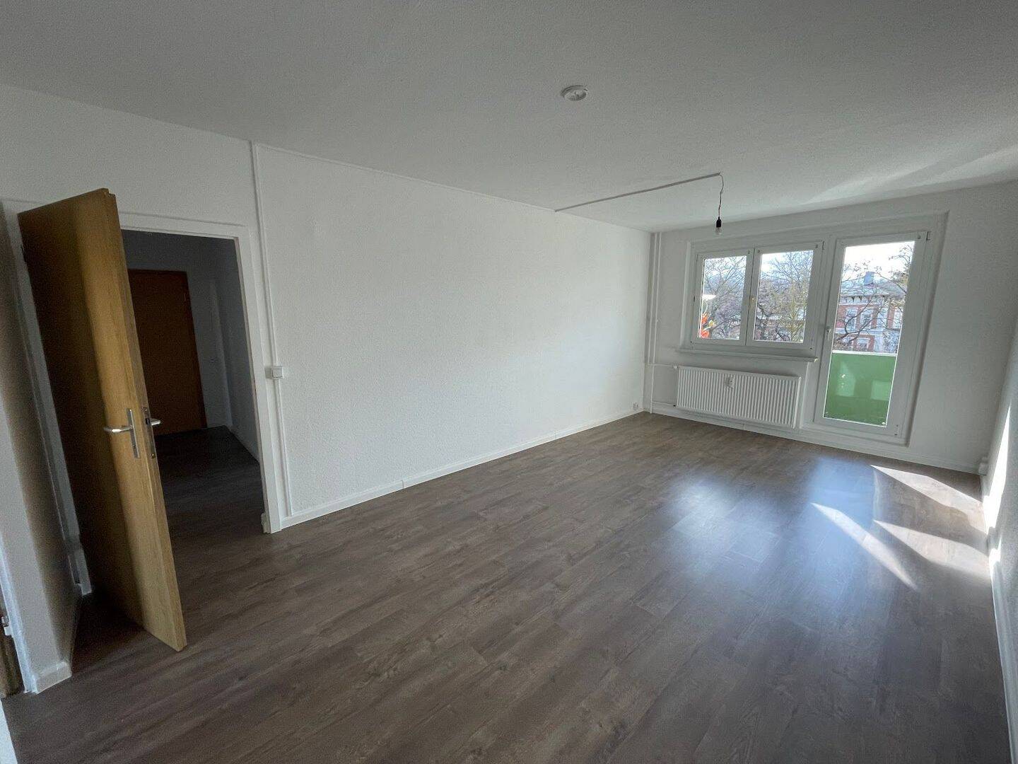 Gemütliche 2-Zimmer-Wohnung im Erdgeschoss sucht Nachmieter!, 6449 Aschersleben