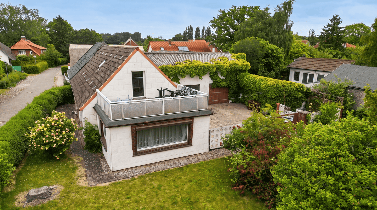 Ideal für Handwerk, Hobby oder Fuhrpark – Wohnhaus mit XXL-Garage, 18556 Wiek