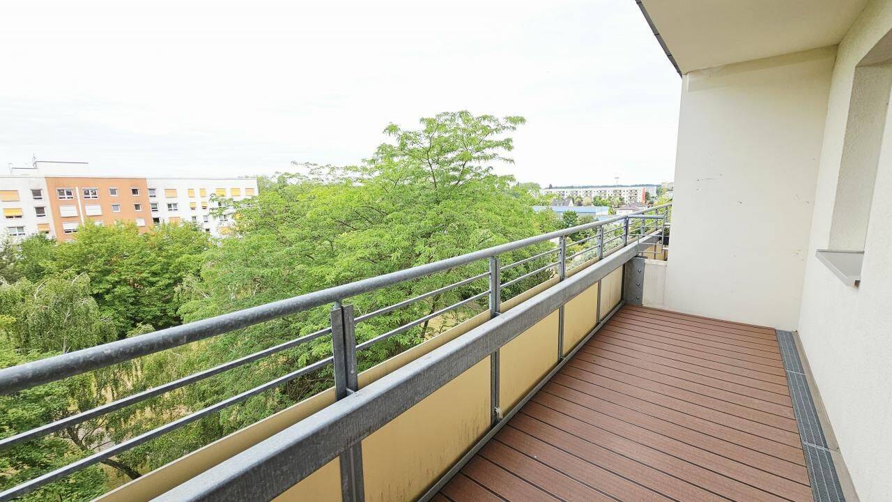 “Senioren” 1 Raum mit super schönem Balkon, 39128 Magdeburg