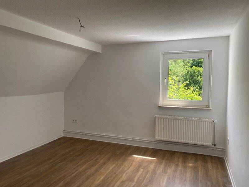 Kurzfristige Anmietung möglich – 3-Zimmer-Wohnung mit Tageslichtbad, 61462 Königstein im Taunus