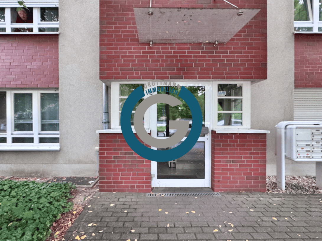 SONNIGE TERRASSE – MIT FAHRSTUHL & TIEFGARAGEN-STELLPLATZ – ZUR ZEIT VERMIETET, 12107 Berlin (Tempelhof-Schöneberg)