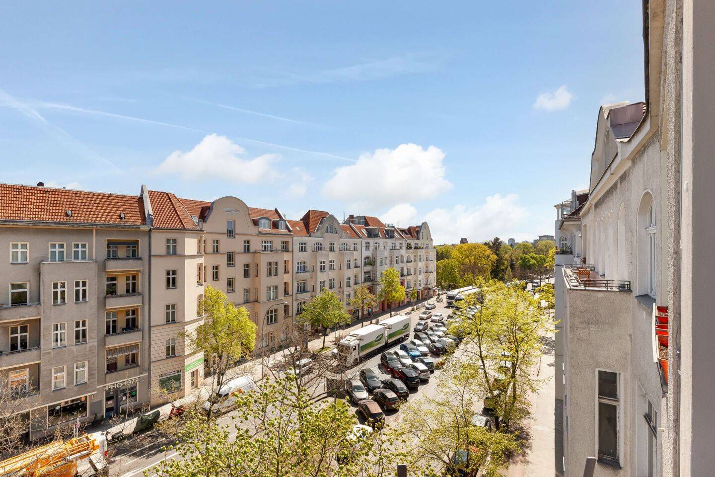 Hochwertig sanierte Altbauwohnung: Lichtdurchflutetes Raumwunder mit Balkon in Berlin Westend, 14059 Berlin (Charlottenburg-Wilmersdorf Charlottenburg Westend)