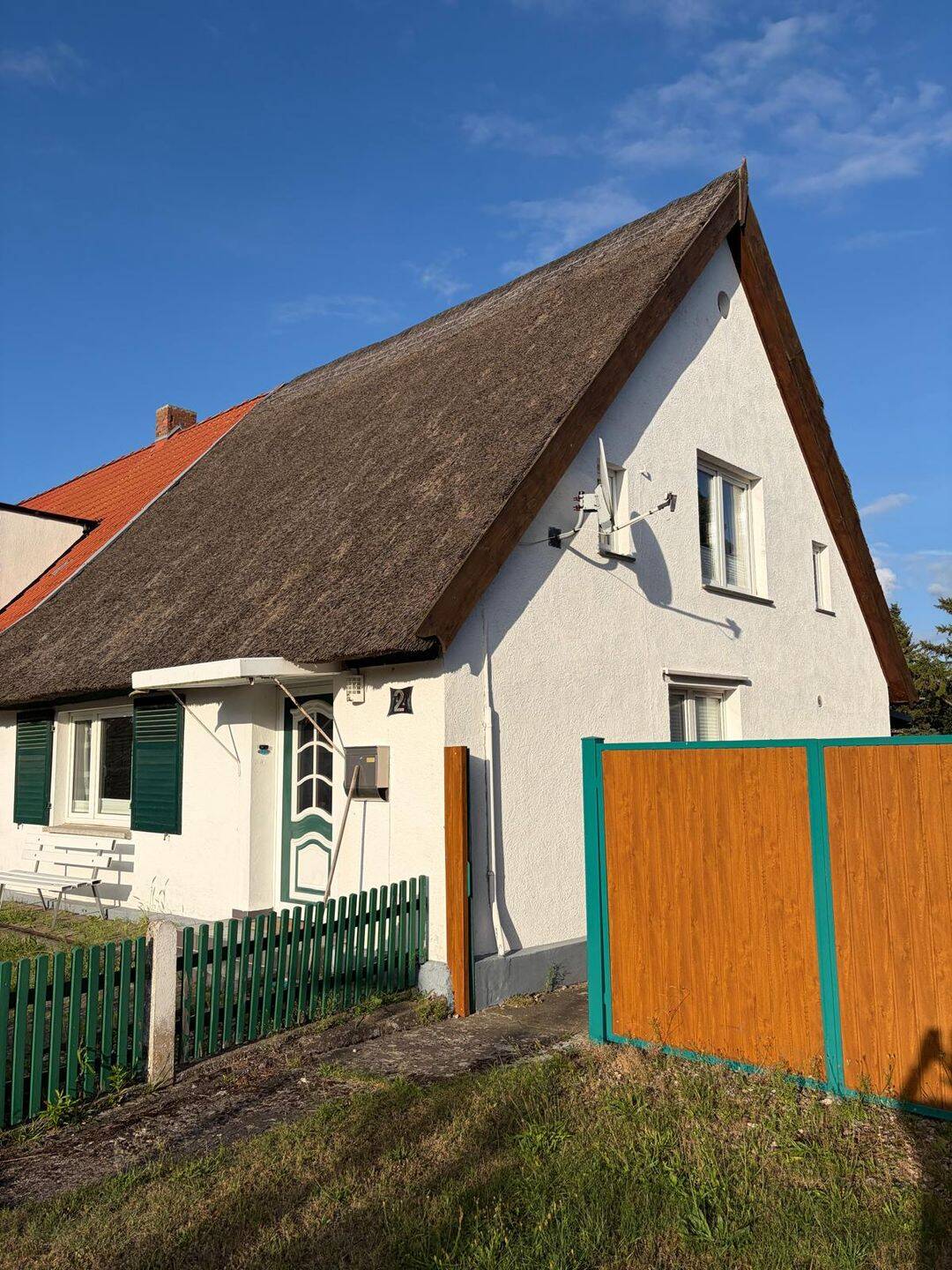 Voll renoviertes Haus mit Garage, 2 Nebengebäuden + 1 Bungalow, 17440 Kröslin