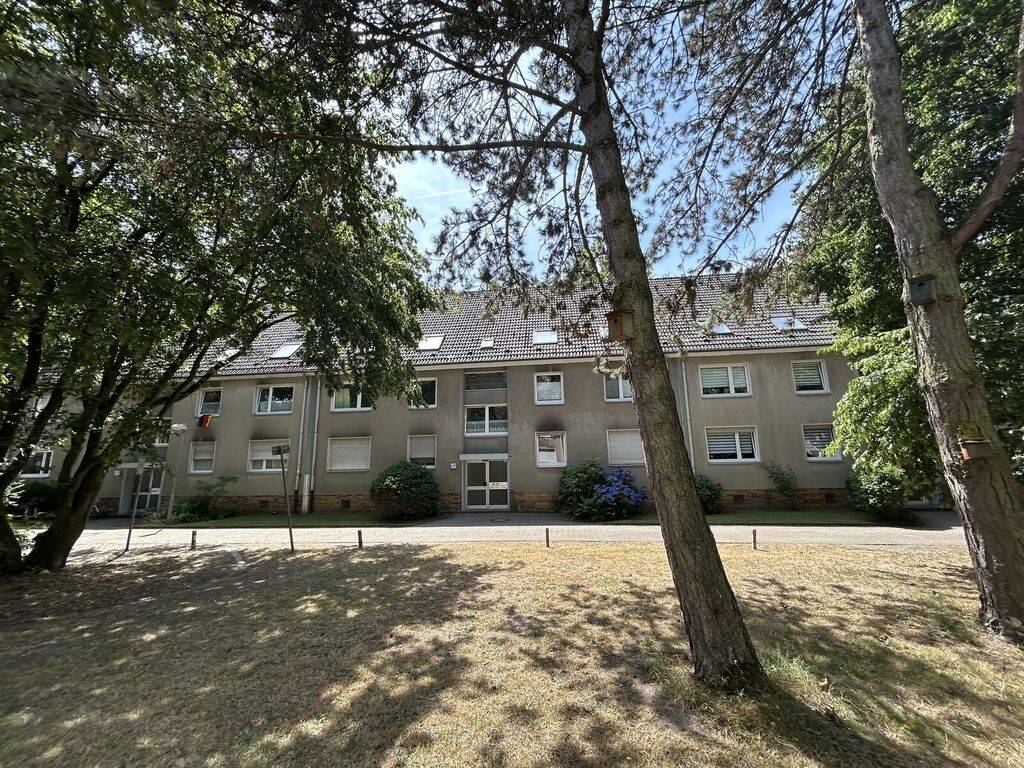 Vier Wände zum Wohlfühlen  mit WBS., 46147 Oberhausen (Alsfeld Holten Schmachtendorf Sterkrade-Nord)