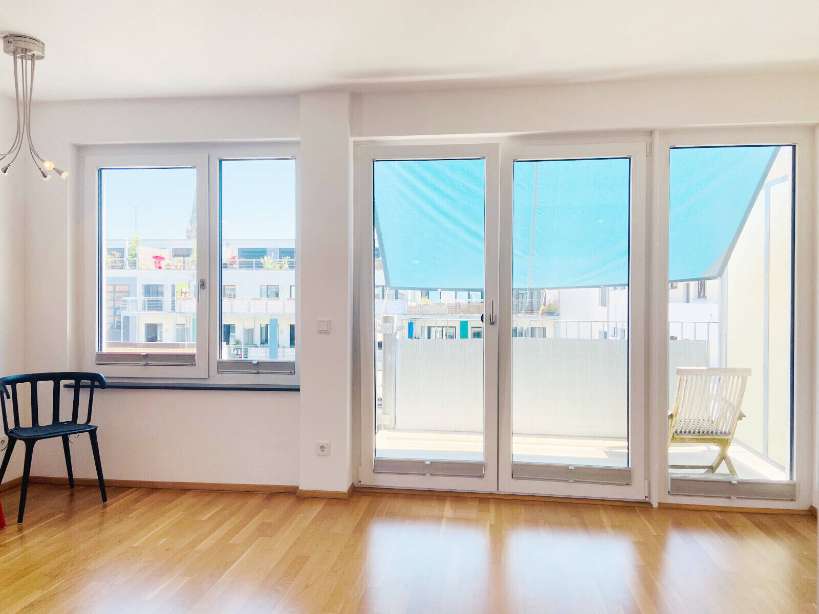 Lichtdurchflutetes 1,5-Zimmer Apartment mit 2 Balkonen, 90763 Fürth (Südstadt Weikershof)